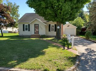 205 S Washington St, White Pigeon, MI