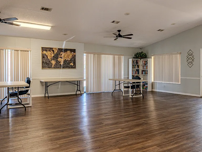 8215 Sun Spring Cir #23 — Photo 39