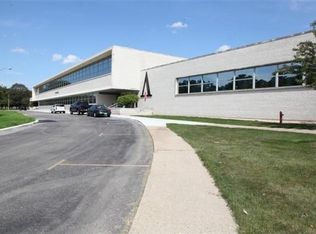 1500 N Parker Dr, Janesville, WI 53545