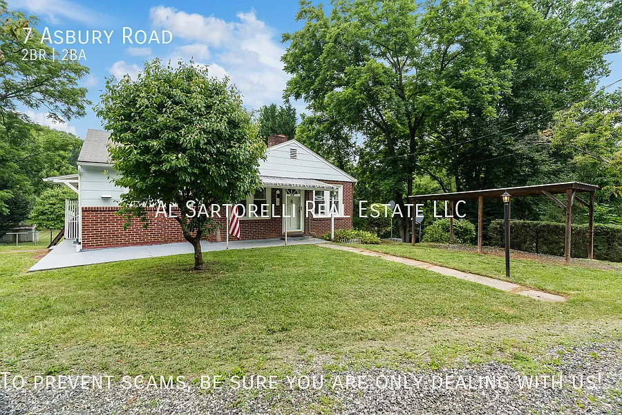 Charming Beaverdam Home with Flexible Living Space — Photo 3