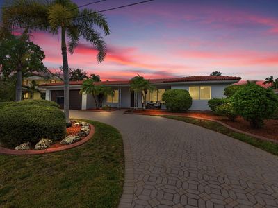 2211 NE 32nd Street, Lighthouse Pt, FL, 33064