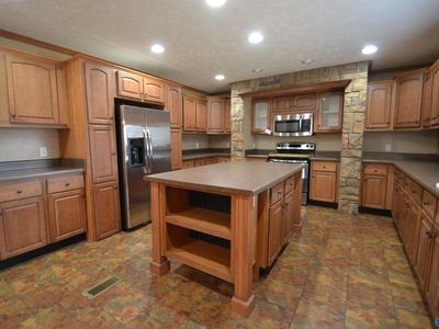 370 Mount Carmel Dr, Guntersville, AL, 35976