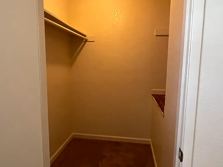 2205 Peppertree Way — Photo 13