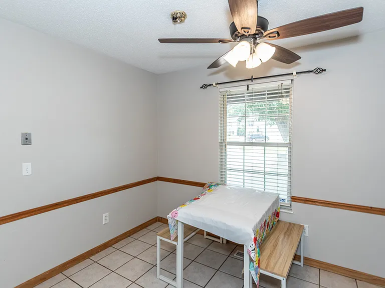91 Elk Run Dr — Photo 10