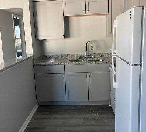 4th image of 1023 Hannah St #C