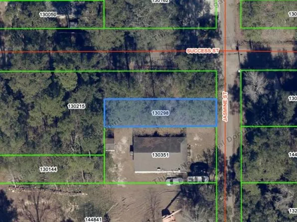 Jasmine St, Covington, LA 70435