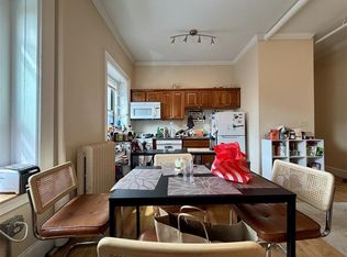 886 Massachusetts Ave, Cambridge, MA 02139