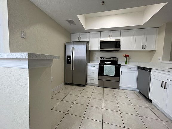 4th image of 705 SW 148th Ave APT 214