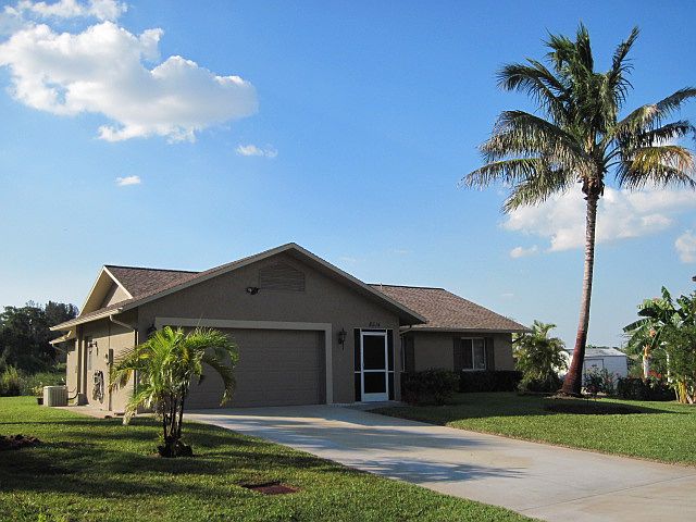 1st image of 8514 Tamara Ct