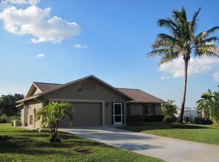 8514 Tamara Ct, Bonita Springs, FL 34135
