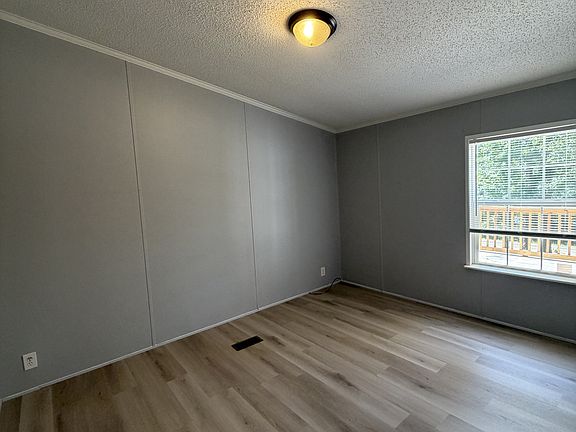 3rd image of 136 A Forest Valley Dr SW