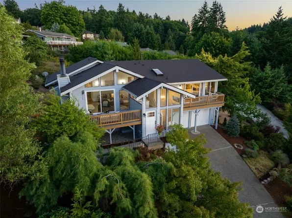 15321 SE 48th Drive, Bellevue, WA 98006
