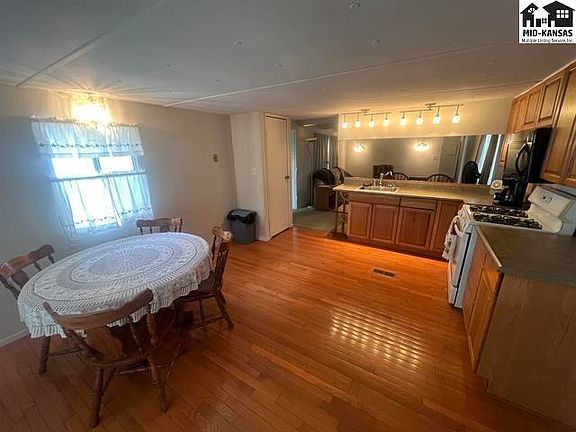 5th image of 2121 Kruse Dr