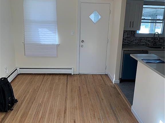 4th image of 3061 Grace Ave