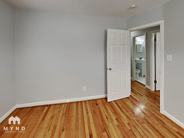 528 Efird St — Photo 22