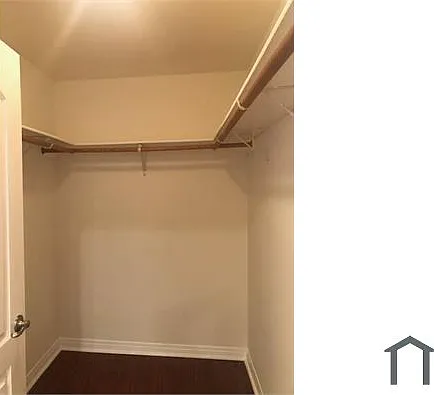 13525 Vanowen St #201 — Photo 9