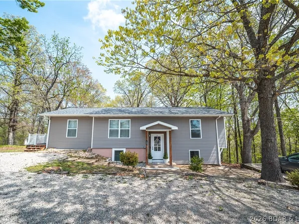 132 N Shore Dr, Lake Ozark, MO 65049