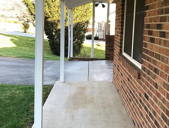 5th image of 5504 Alden St