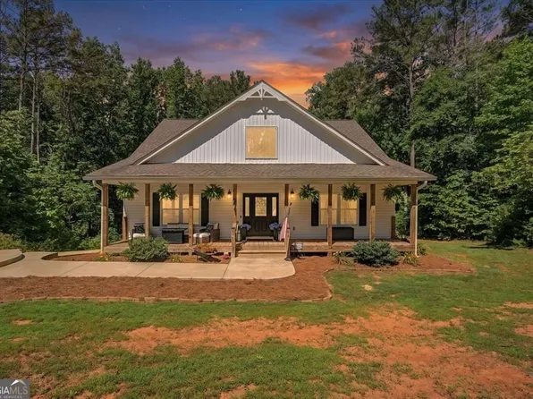 1381 Star Point Rd, Carrollton, GA 30116