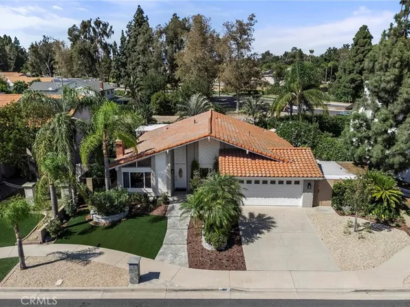107 San Anselmo Ln, Placentia, CA 92870