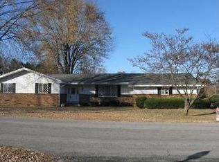 971 W Orchard Ave, West Terre Haute, IN 47885