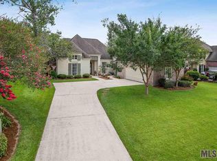 38142 Jefferson Crossing Ave, Prairieville, LA 70769