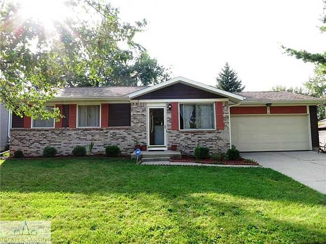 1st image of 2419 Beacon Hill Dr