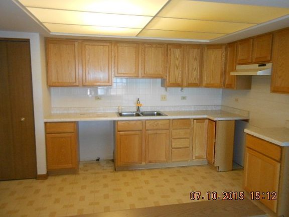 2nd image of 11020 S Keating Ave APT 302