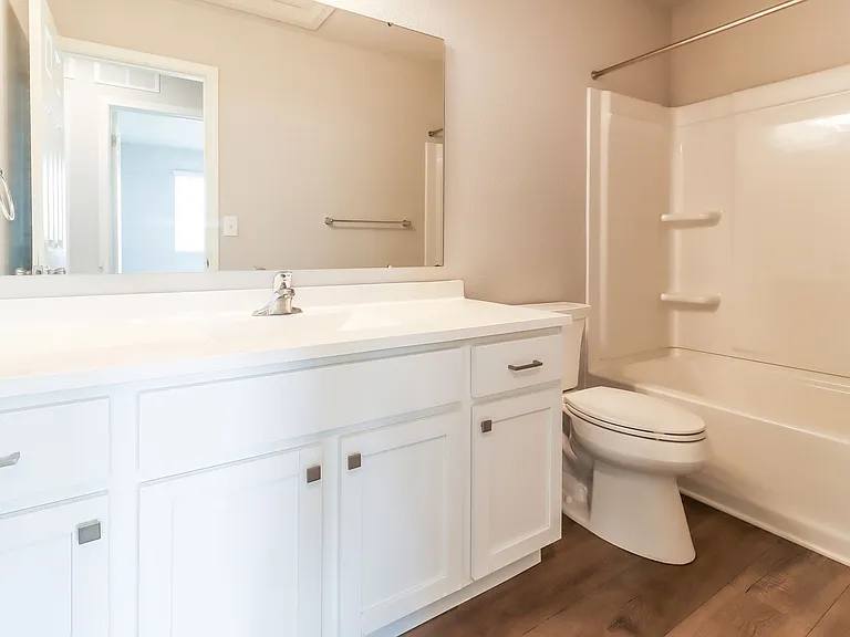 2216 Macatawa Ln — Photo 23