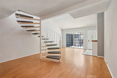 2900 Madison Ave Photo 1