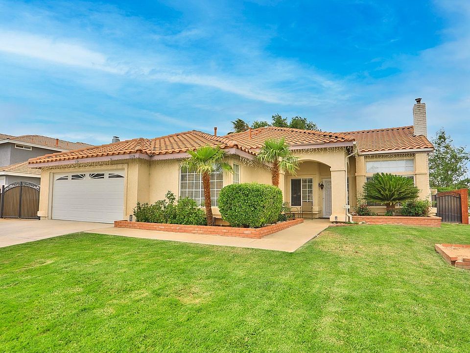 1st image of 13074 Santa Maria Pl
