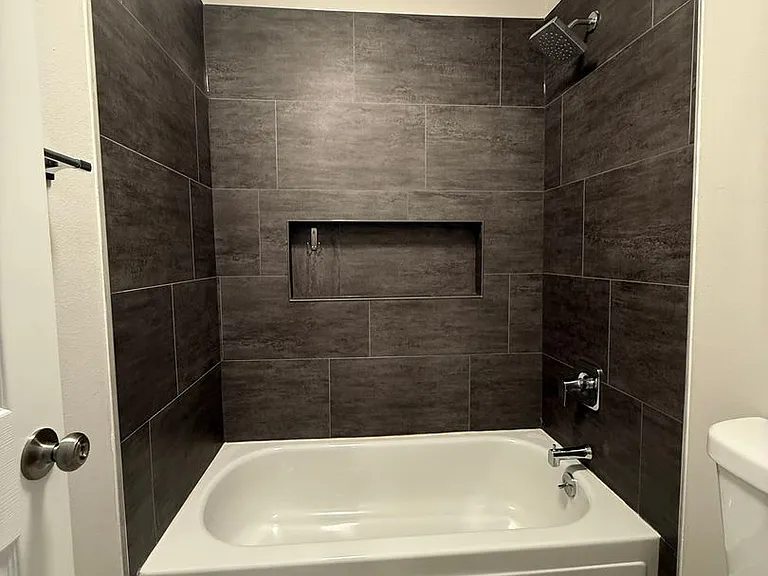 5042 El Camino Dr #90 — Photo 9