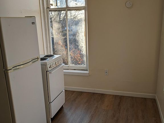 2nd image of 737 E Sandusky St APT 5