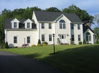 553 Hickory Rd, North Attleboro, MA 02760