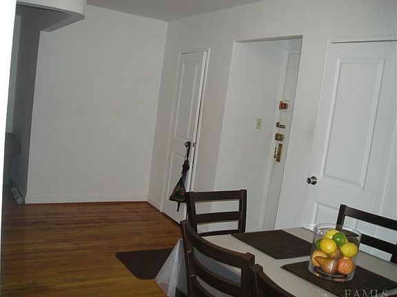 2nd image of 1480 Thieriot Ave APT 4D