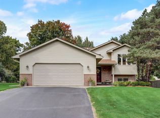 17644 Weaver Lake Dr, Maple Grove, MN 55311