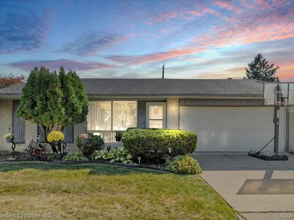 21731 Concord St, Southfield, MI 48076