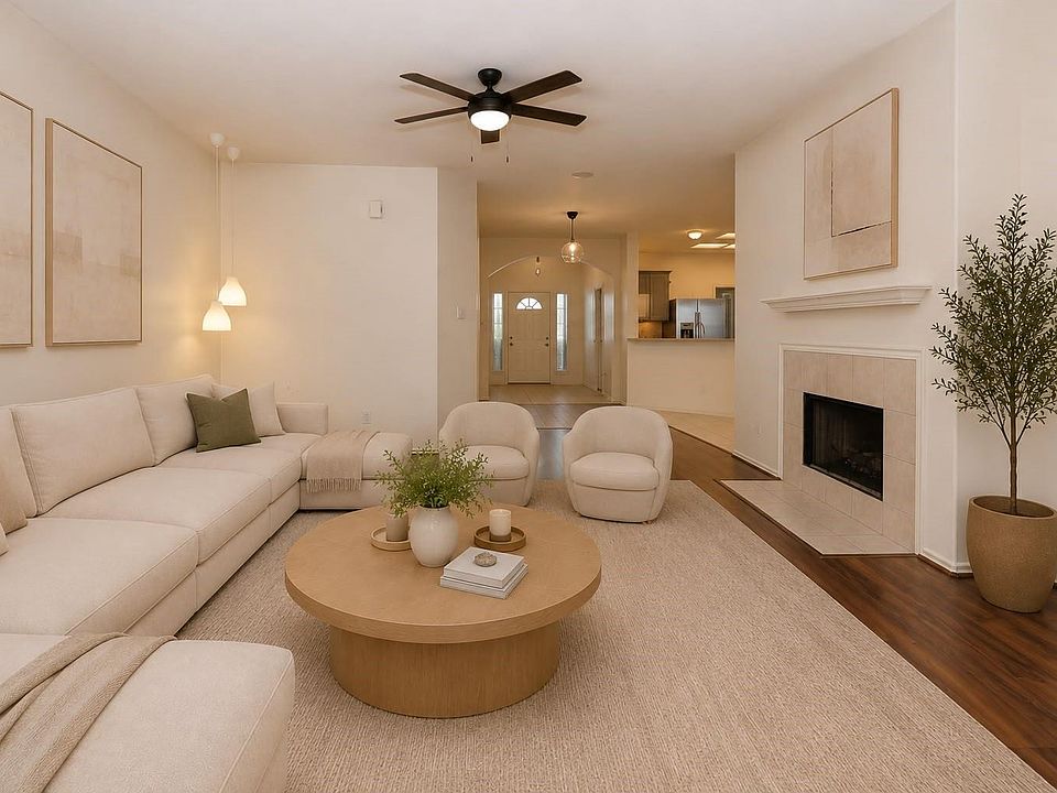 1st image of 7 N Regan Mead Cir