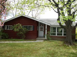 111 Willow Dr, Briarcliff Manor, NY 10510
