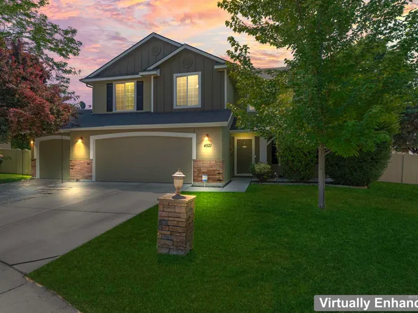 4521 W Quaker Ridge Dr, Meridian, ID 83646