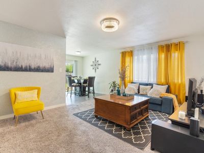 2110 Oneil Way, Sacramento, CA, 95822