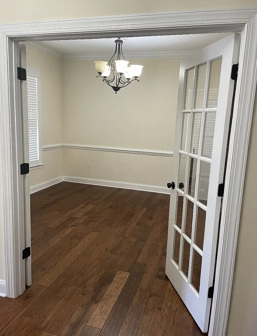 4 bed, 2758 sqft, $3,000 — Photo 3