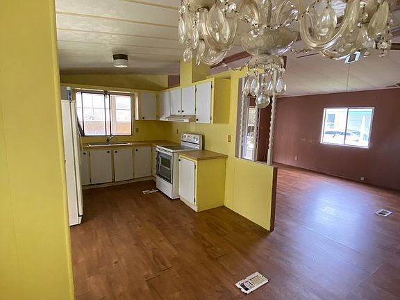 3rd image of 8775 20th St Lot 181
