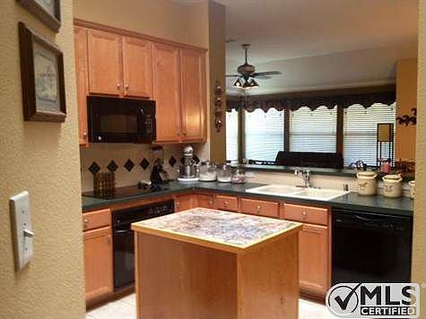 3rd image of 5009 China Berry Dr