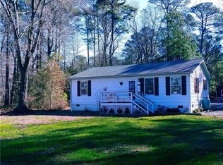 1163 Fleeton Rd, Reedville, VA 22539