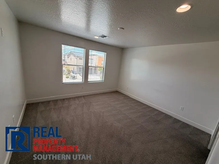 5659 S Duel Ln — Photo 7