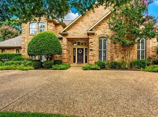 17706 Voss Rd, Dallas, TX 75287