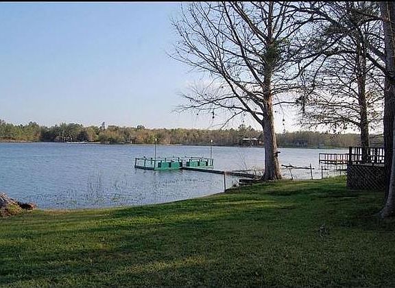 5th image of 135 Shoshoni Dr