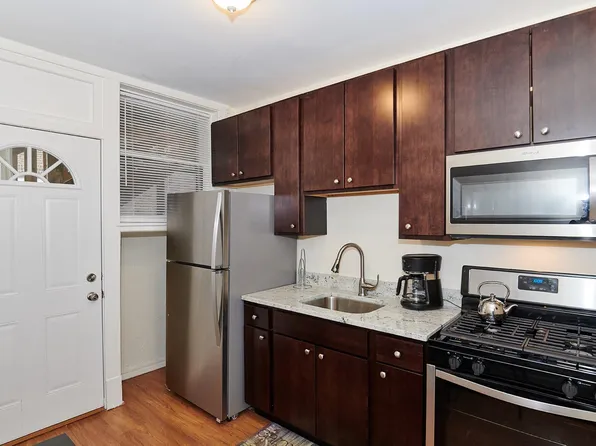 2536 W Thorndale Ave APT 1, Chicago, IL 60659
