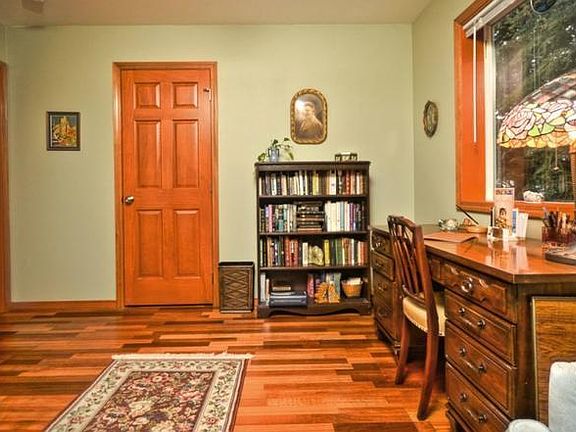 4th image of 19730 50th Ave W APT 202